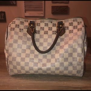 AUTHENTIC Louis Vuitton Speedy bag